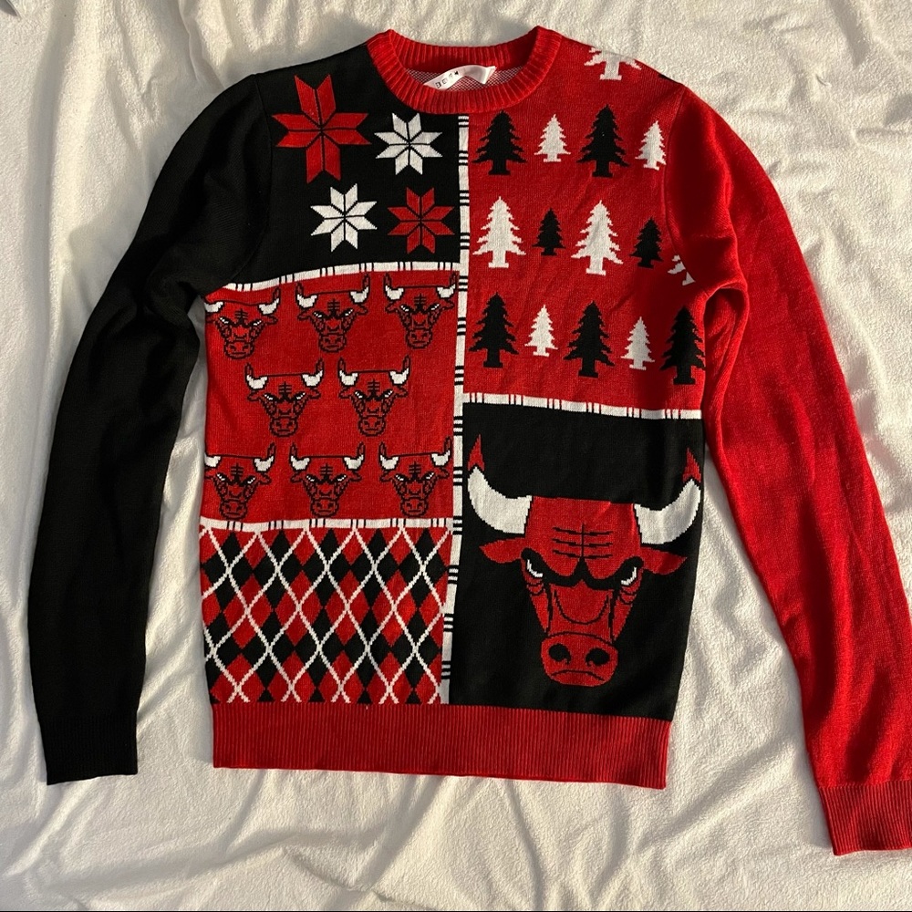 Chicago Bulls ugly Christmas sweater